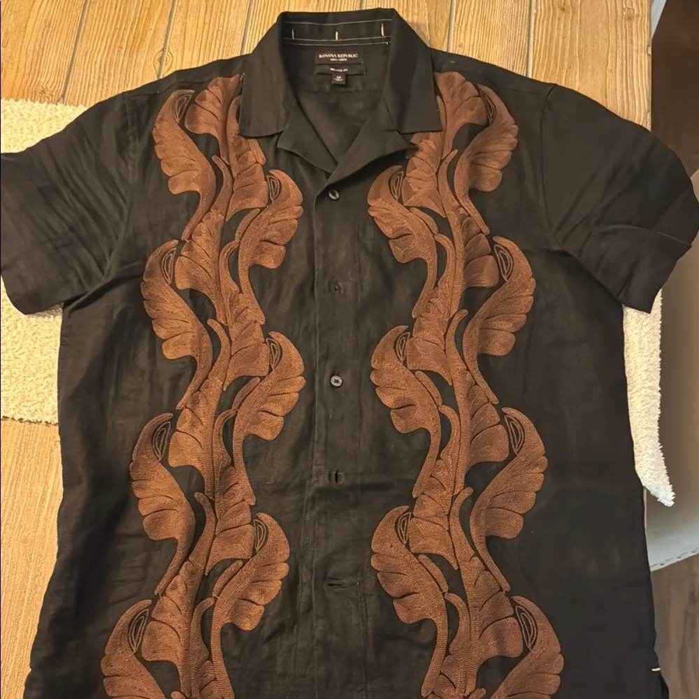 Banana Republic Black and Brown Casual Button Down Shirt